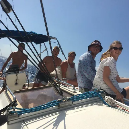 Hotel en barco Waypoint Azzurra